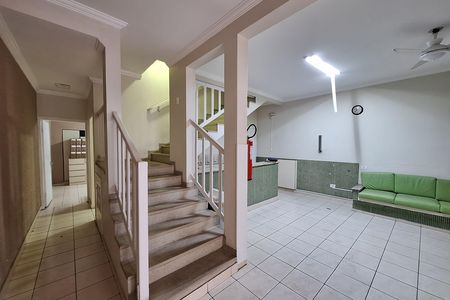 Sala  de casa à venda com 3 quartos, 156m² em Vila Assunção, Santo André