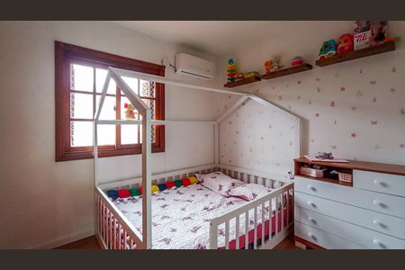 Casa de condomínio à venda com 101m², 3 quartos e 1 vaga