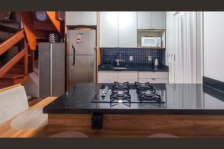 Casa de condomínio à venda com 101m², 3 quartos e 1 vaga