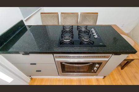 Casa de condomínio à venda com 101m², 3 quartos e 1 vaga