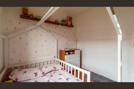Casa de condomínio à venda com 101m², 3 quartos e 1 vaga