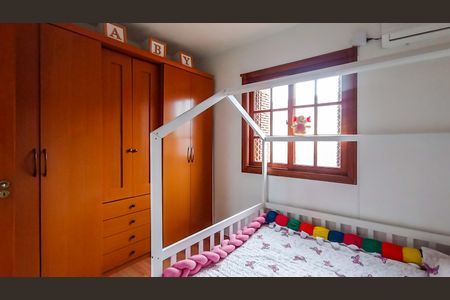 Casa de condomínio à venda com 101m², 3 quartos e 1 vaga