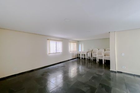 Apartamento para alugar com 59m², 2 quartos e 1 vagaÁrea comum - Salão de festas