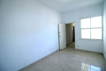 Sala de apartamento para alugar com 2 quartos, 70m² em Vila da Penha, Rio de Janeiro