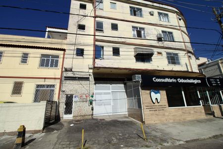 Apartamento para alugar com 70m², 2 quartos e sem vagaFachada 