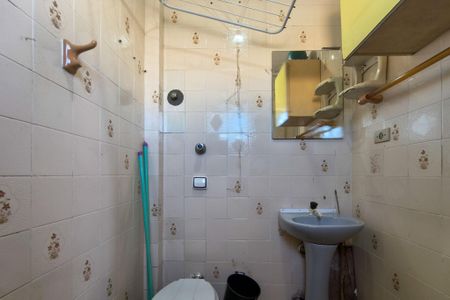 Studio para alugar com 18m², 0 quarto e sem vaga Studio para alugar com 18m², 0 quarto e sem vagaBanheiro
