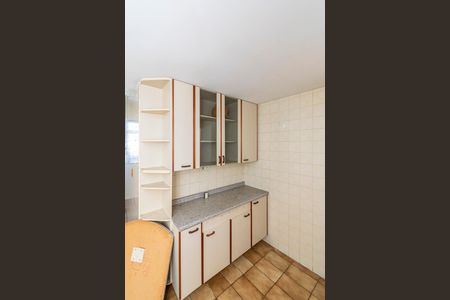 Apartamento para alugar com 80m², 2 quartos e 1 vaga Apartamento para alugar com 80m², 2 quartos e 1 vagaCozinha