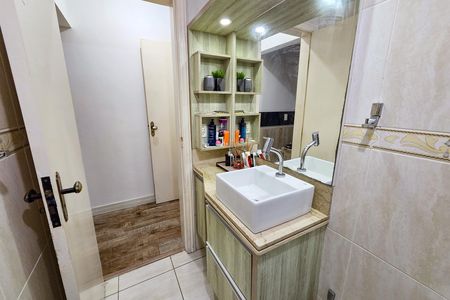 Apartamento para alugar com 156m², 3 quartos e 2 vagas Apartamento para alugar com 156m², 3 quartos e 2 vagasBanheiro da Suíte 1