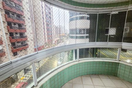 Apartamento para alugar com 156m², 3 quartos e 2 vagas Apartamento para alugar com 156m², 3 quartos e 2 vagas Varanda da Suíte 1