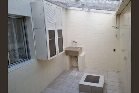 Foto 13 de casa à venda com 2 quartos, 120m² em Vila Monumento, São Paulo