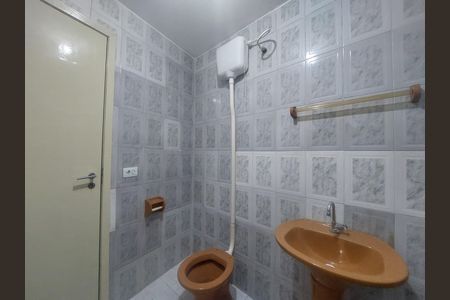 Casa para alugar com 120m², 2 quartos e 1 vagaBanheiro da Suíte