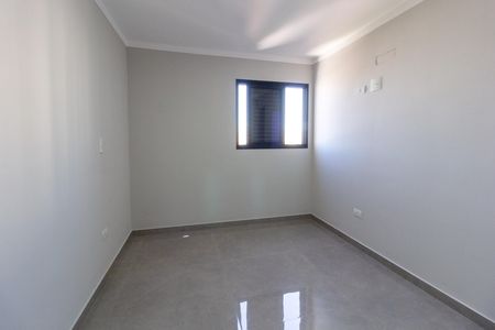 Quarto 1 suíte de apartamento para alugar com 2 quartos, 62m² em Vila Endres, Guarulhos