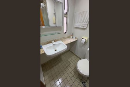 Banheiro de apartamento para alugar com 2 quartos, 53m² em Vila Prudente, São Paulo