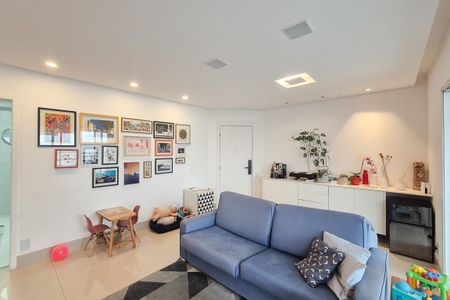 Apartamento à venda com 128m², 4 quartos e 2 vagas Apartamento à venda com 128m², 4 quartos e 2 vagasSala