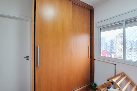 Apartamento à venda com 128m², 4 quartos e 2 vagas Apartamento à venda com 128m², 4 quartos e 2 vagasSuíte 2