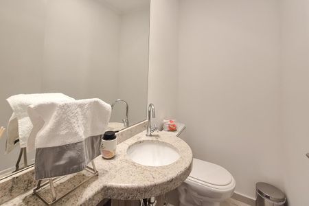 Apartamento à venda com 128m², 4 quartos e 2 vagas Apartamento à venda com 128m², 4 quartos e 2 vagasLavabo