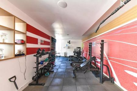 Apartamento à venda com 128m², 4 quartos e 2 vagas Apartamento à venda com 128m², 4 quartos e 2 vagasÁrea comum - Academia