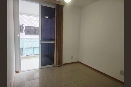 Apartamento à venda com 118m², 2 quartos e 1 vaga