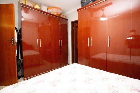 Casa à venda com 250m², 3 quartos e 4 vagas Casa à venda com 250m², 3 quartos e 4 vagasSuíte 2