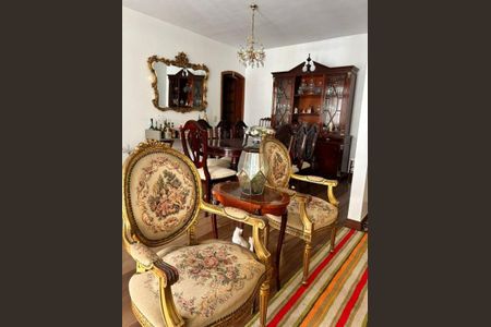 Apartamento à venda com 4 quartos, 184m² em Icaraí, Niterói
