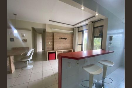 Apartamento à venda com 68m², 2 quartos e 1 vaga