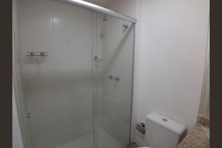 Apartamento à venda com 68m², 2 quartos e 1 vaga