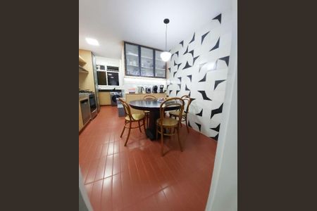 Apartamento à venda com 2 quartos, 90m² em Icaraí, Niterói