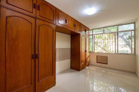 Apartamento à venda com 2 quartos, 65m² em Icaraí, Niterói