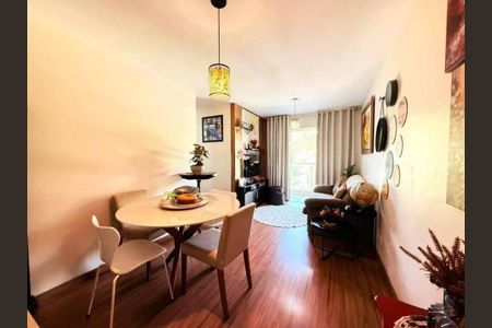 Apartamento à venda com 64m², 3 quartos e 1 vaga