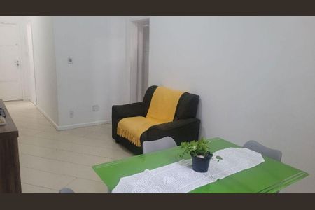 Apartamento à venda com 70m², 2 quartos e sem vaga