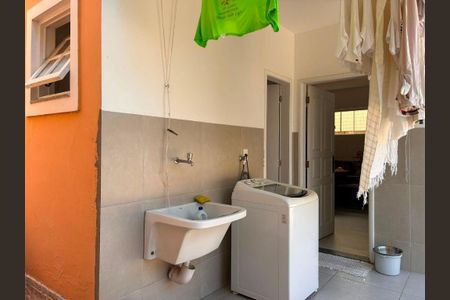 Casa à venda com 150m², 3 quartos e 1 vaga