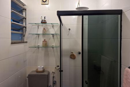 Apartamento à venda com 148m², 3 quartos e 1 vaga Apartamento à venda com 148m², 3 quartos e 1 vagaBanheiro Social
