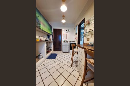 Cozinha de apartamento à venda com 3 quartos, 148m² em Icaraí, Niterói
