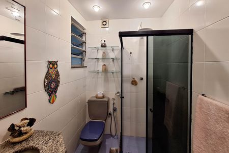 Apartamento à venda com 148m², 3 quartos e 1 vaga Apartamento à venda com 148m², 3 quartos e 1 vagaBanheiro Social