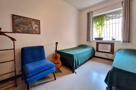 Apartamento à venda com 148m², 3 quartos e 1 vaga Apartamento à venda com 148m², 3 quartos e 1 vagaQuarto 2