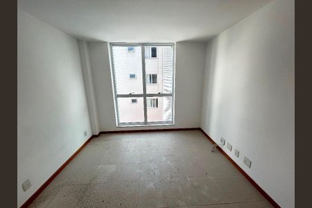Apartamento à venda com 1 quarto, 65m² em Piratininga, Niterói