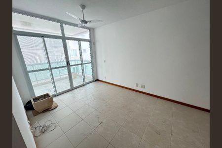Apartamento à venda com 1 quarto, 65m² em Piratininga, Niterói