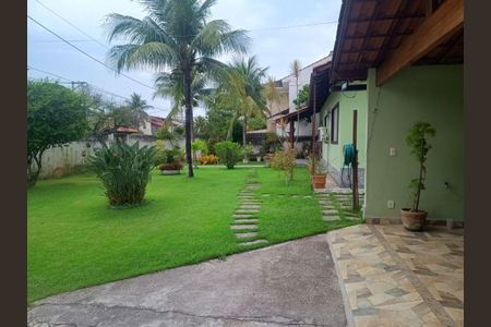 Casa à venda com 2 quartos, 139m² em Piratininga, Niterói