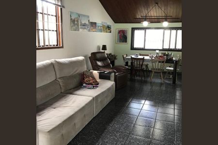 Casa à venda com 2 quartos, 139m² em Piratininga, Niterói