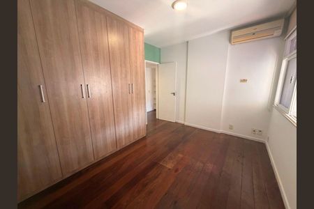 Apartamento à venda com 100m², 3 quartos e 1 vaga