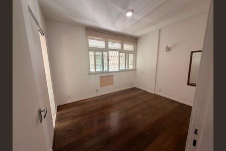 Apartamento à venda com 100m², 3 quartos e 1 vaga