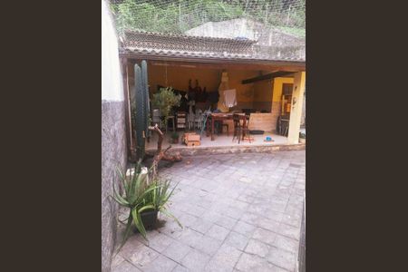 Casa à venda com 3 quartos, 120m² em Maceio, Niterói