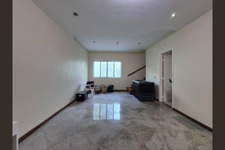 Casa à venda com 2 quartos, 101m² em Ingá, Niterói