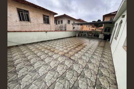 Casa à venda com 110m², 3 quartos e 40 vagas