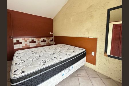 Casa de condomínio para alugar com 75m², 1 quarto e 1 vaga Casa de condomínio para alugar com 75m², 1 quarto e 1 vagaQuarto