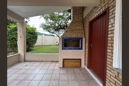 Casa de condomínio para alugar com 75m², 1 quarto e 1 vaga Casa de condomínio para alugar com 75m², 1 quarto e 1 vagaChurrasqueira