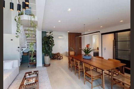 Apartamento para alugar com 2 quartos, 104m² em Moema, São Paulo