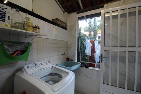 Casa de condomínio à venda com 300m², 3 quartos e sem vagaÁrea de Serviço