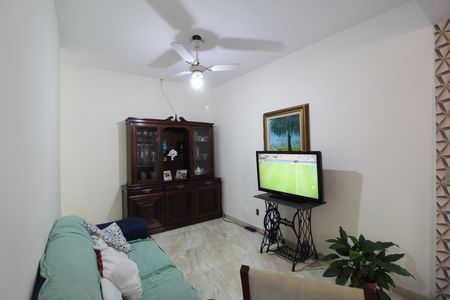 Sala de casa de condomínio à venda com 3 quartos, 300m² em Taquara, Rio de Janeiro