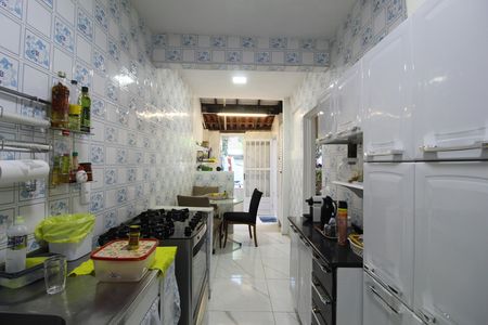 Casa de condomínio à venda com 300m², 3 quartos e sem vagaCozinha
